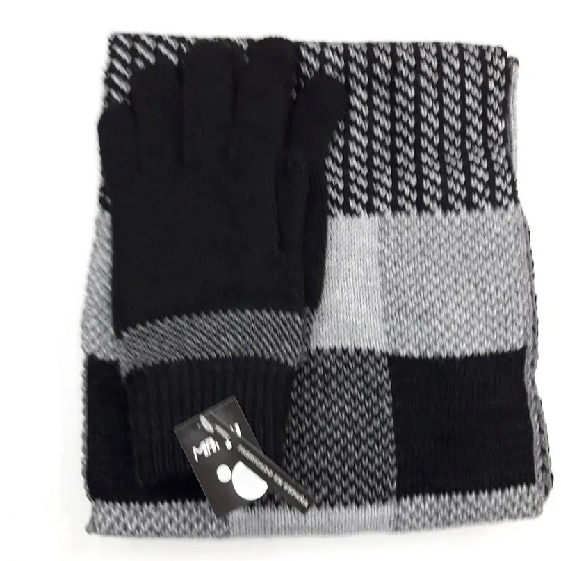 Guantes y bufanda